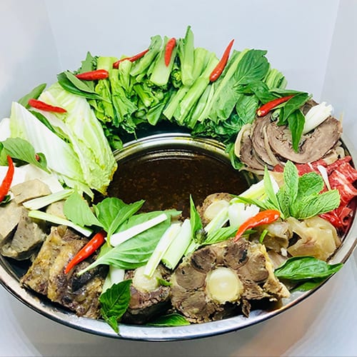 Oxtail Hot Pot (Lẩu Đuôi Bò).