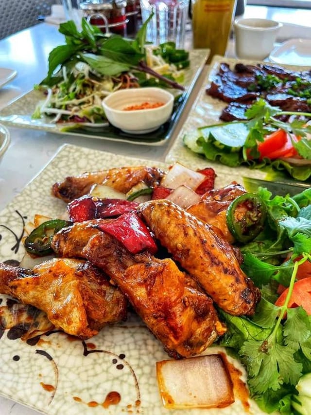 A16. Jalapeño Buttered Chicken Wings (6) - Cánh Gà Nước Mắm.